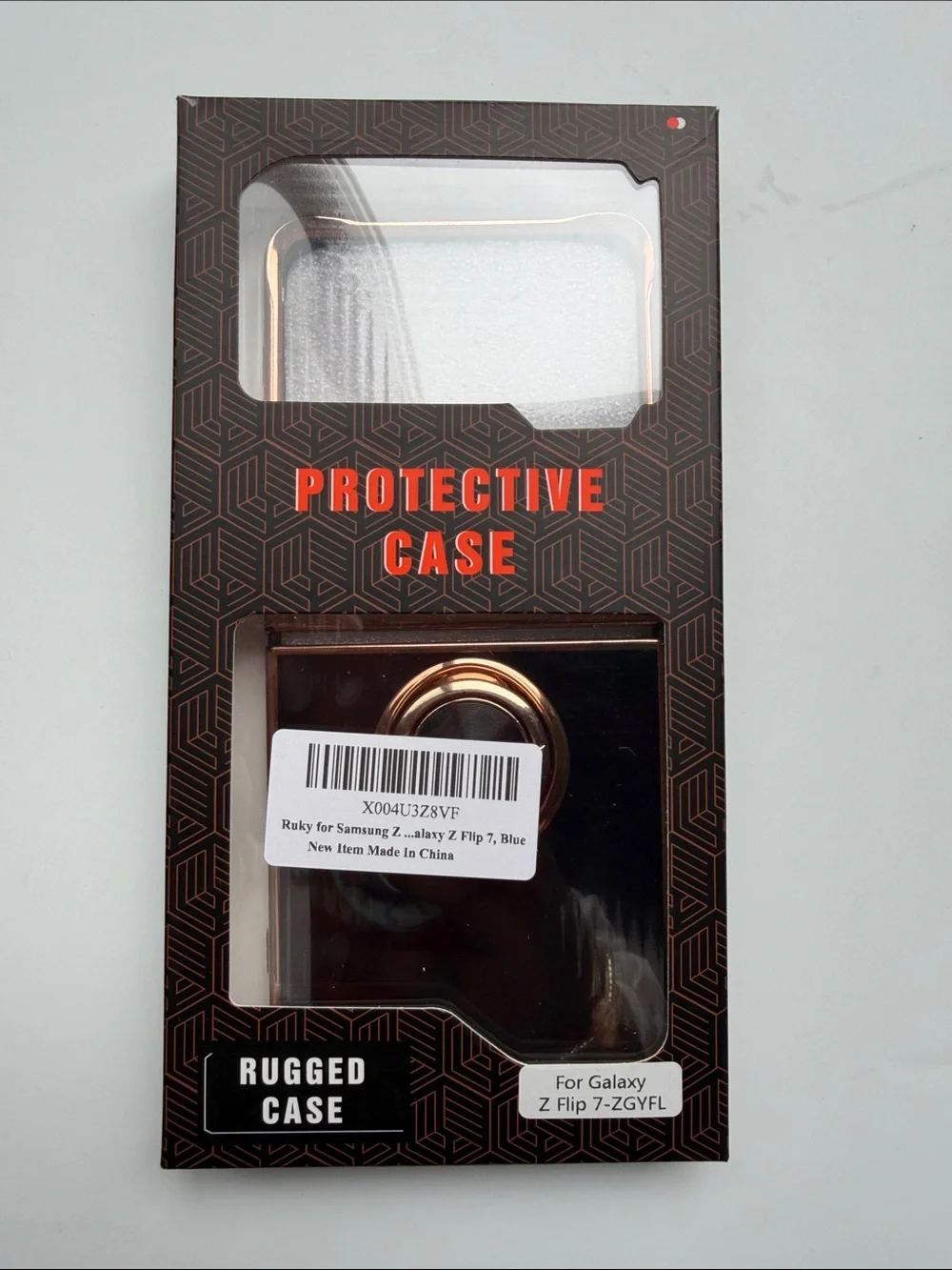 Galaxy Z Flip 7 Protective Case in Black & Gold